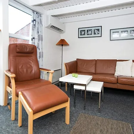 Nyaraló 6 Person On A In