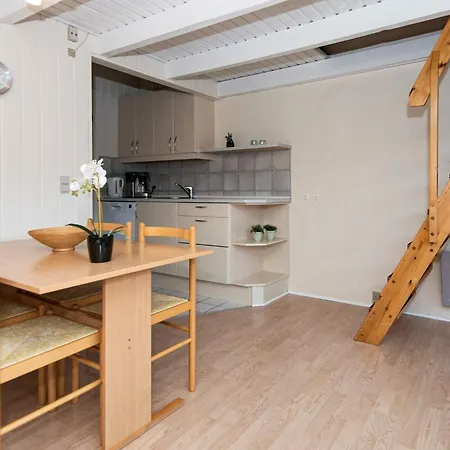 Casa vacanze 6 Person On A In Hemmet